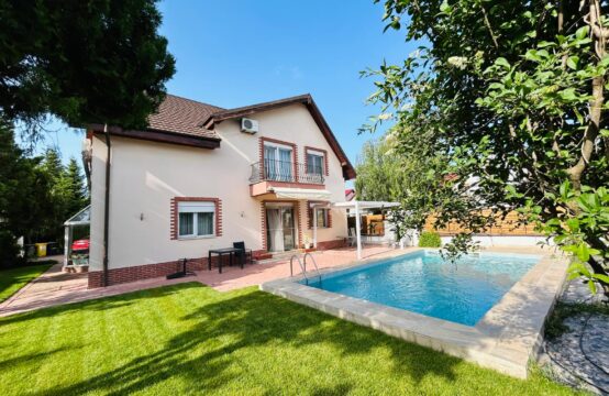 Villa avec piscine, 6 chambres, quartier Iancu Nicolae (id run: 13805)